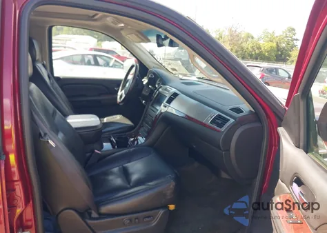 2009 Cadillac Escalade Standard from USA, damaged, VIN 1GYFK23299R171636